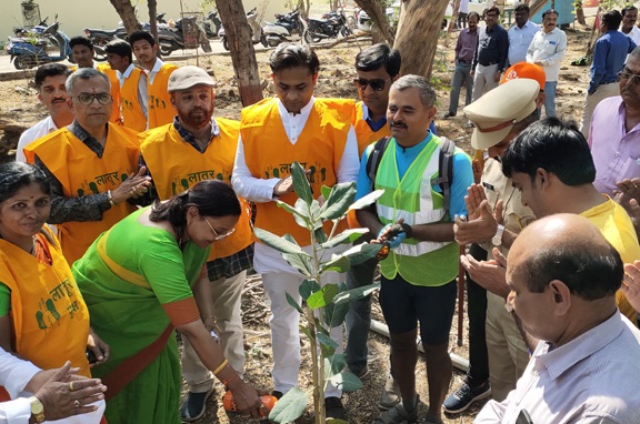 पाणी दरात वाढ, लातुरचे वड रायगडकडे,सरकर पाडून दाखवा, पंतप्रधानांचे आशीर्वाद आवश्यक.....१७ फेब्रुवारी २०२०